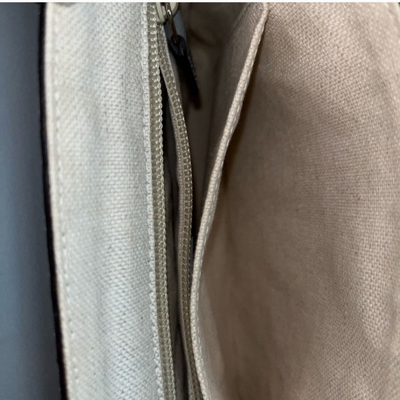 Gucci GG Monogram Messenger Crossbody - Picture 8 of 13